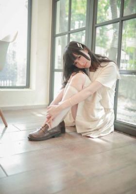 高壓監獄2019滿天星法版免費下載